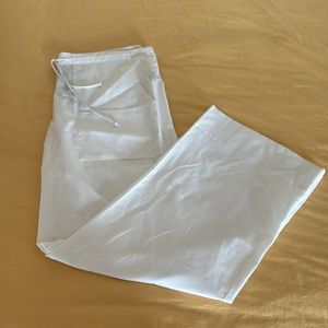 Local European Wide Leg Multi-Pocket Pant - White